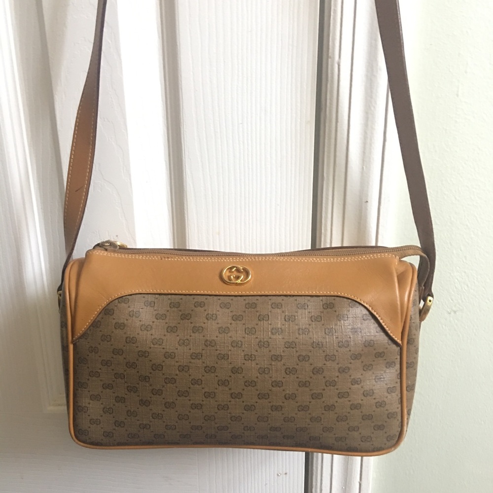 Vintage Gucci Shoulder Handbag